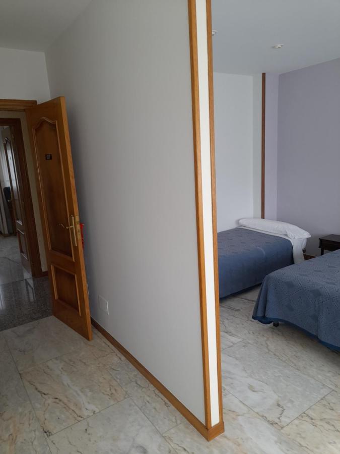 Hotel Os Carballos 希韦罗 外观 照片
